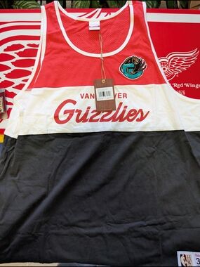 Mitchell & Ness Vancouver Grizzlies Red White Black Tank Top